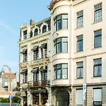 Des Ardennes Hotel