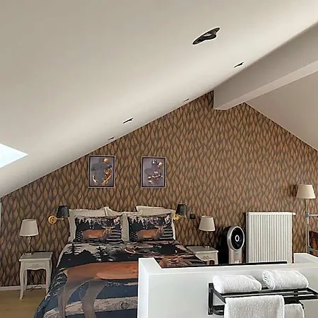 Des Ardennes Hotel 2*